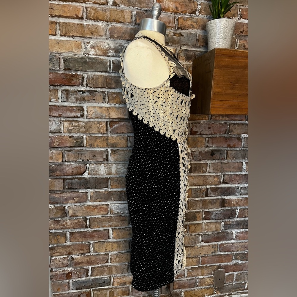 Anthropologie Beguile Byron Lars Laser Cut Midi Black Cream Sheath Dress ~ Sz 6 - Picture 7 of 16